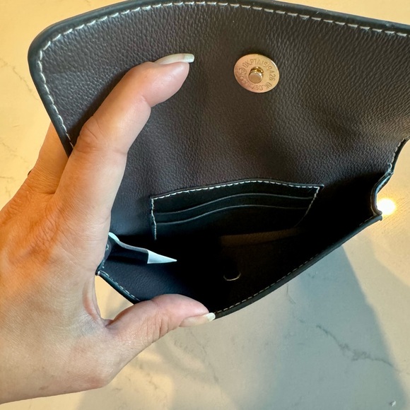 Brand New DKNY Signature Belt Purse/Fanny pack - Picture 5 of 9